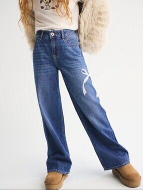 Abercrombie High Rise Ultra Wide Leg Jean